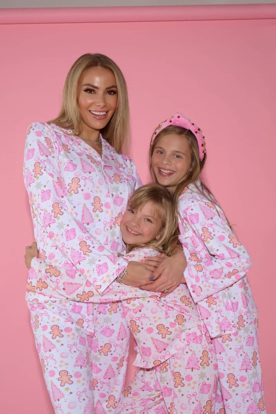 Lola + The Boys Sweet Holiday Wishes Set