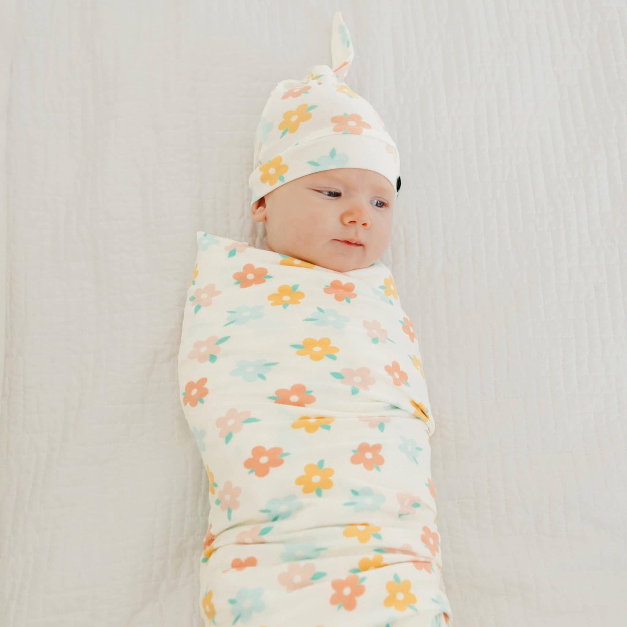 Knit Swaddle Blanket - Daisy