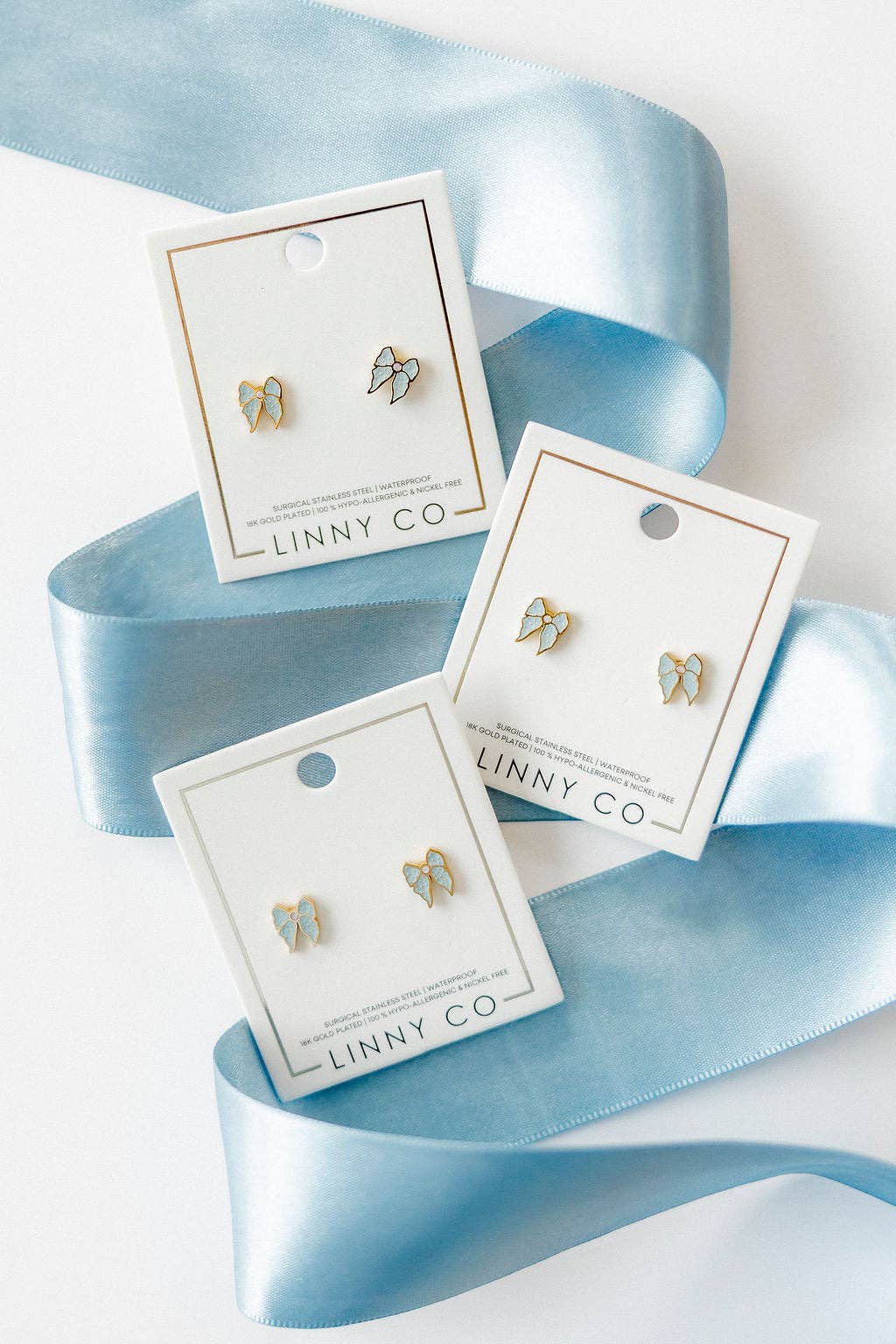 Screwback Stud Earrings - Finley Bow