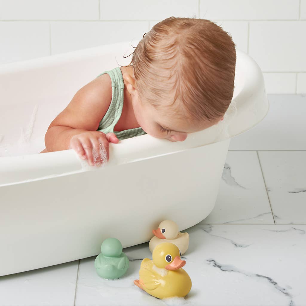 *NEW OPTION* Itzy Ducky Family™ - Bath + Water Table Toys
