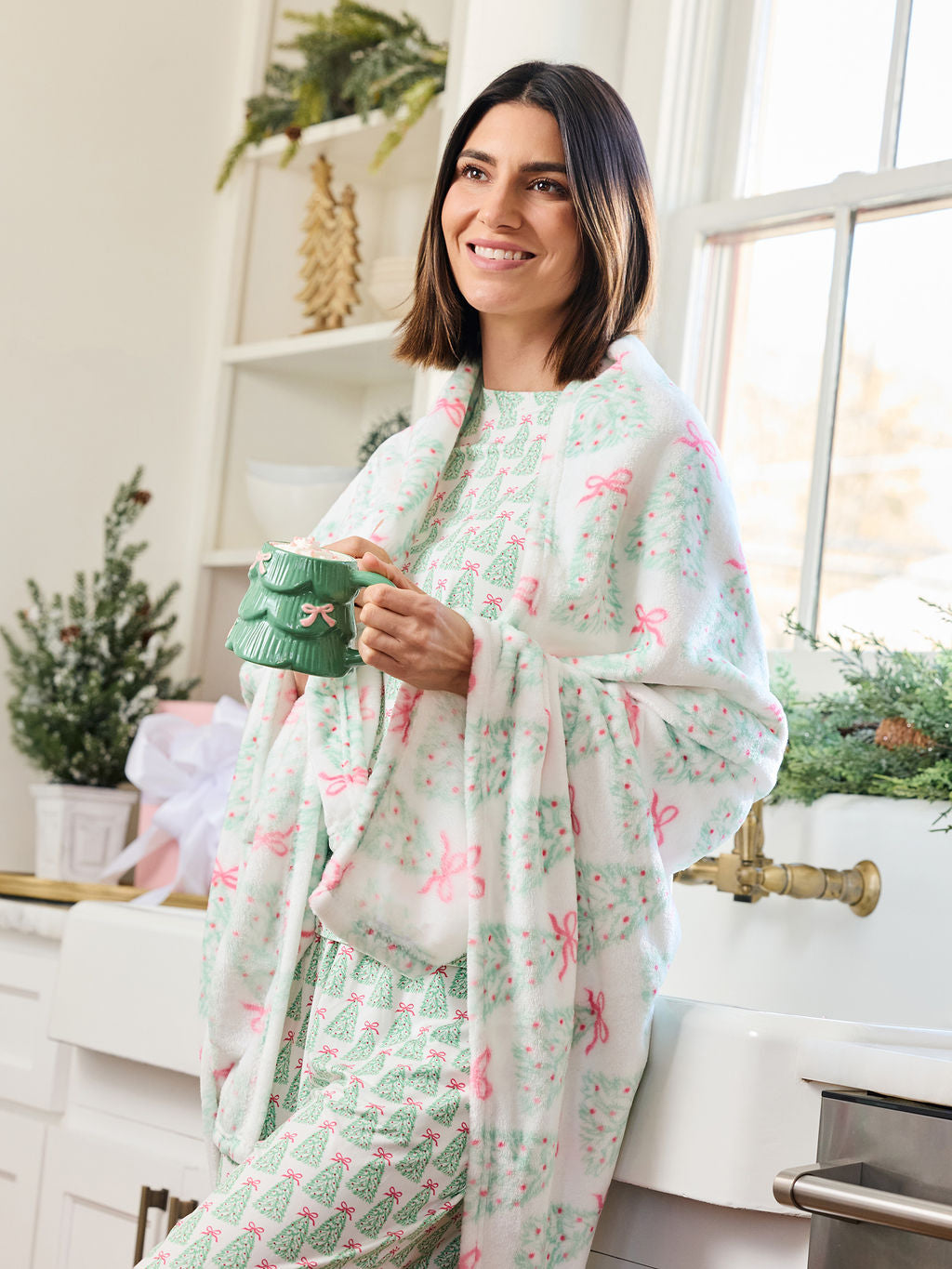 Mary Square Blanket | Rosy Woodlands