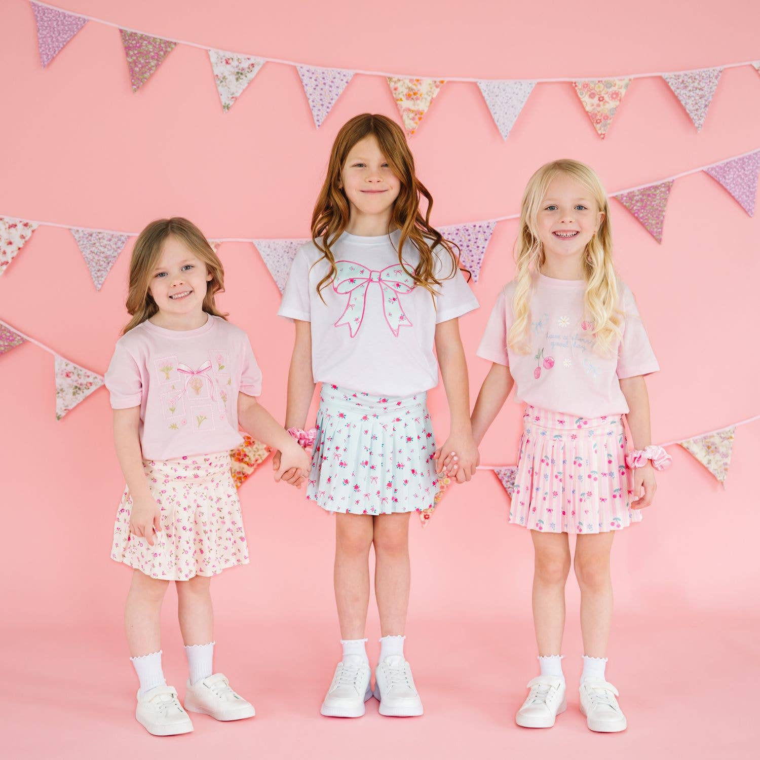 Sky Blue Floral Bow Patch Short Sleeve T-Shirt - Kids Spring