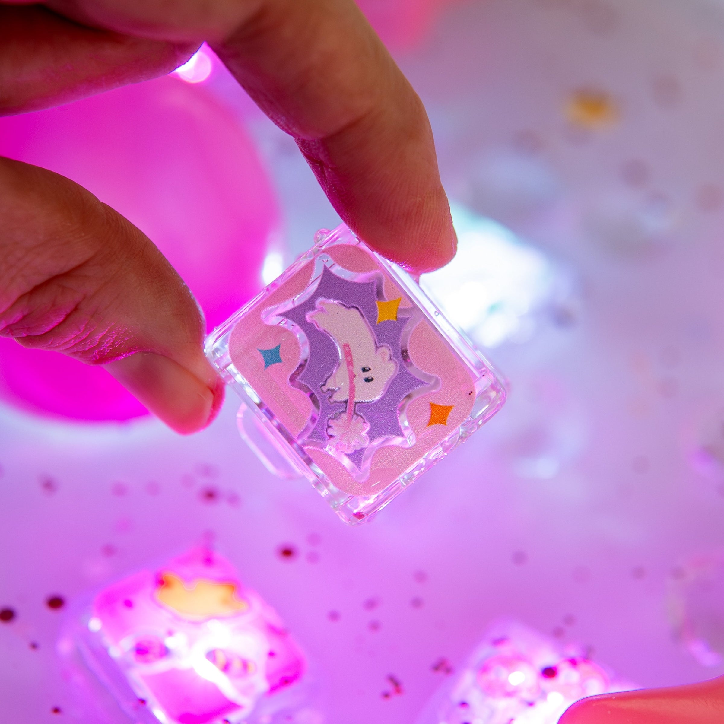 Glo Pals Princess Ida Light-Up Cubes 6-Pack
