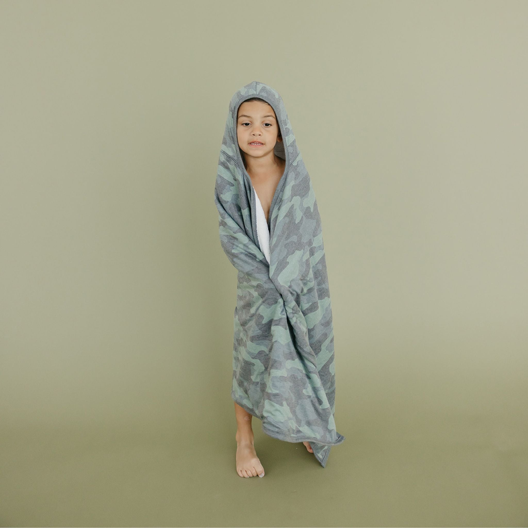 Copper Pearl Premium Big Kid Knit Hooded Towel | Hunter