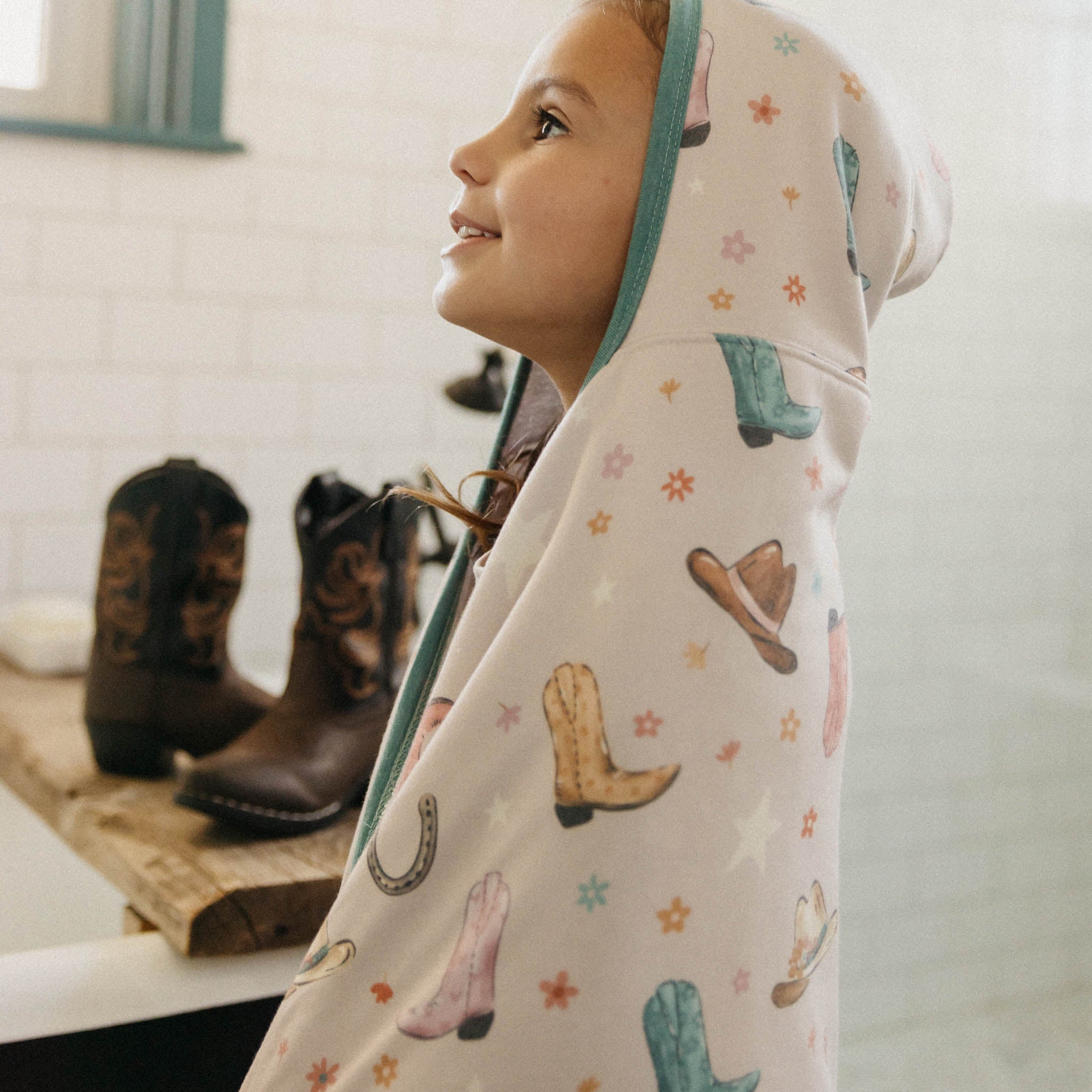 Copper Pearl Premium Big Kid Hooded Towel | Cheyenne