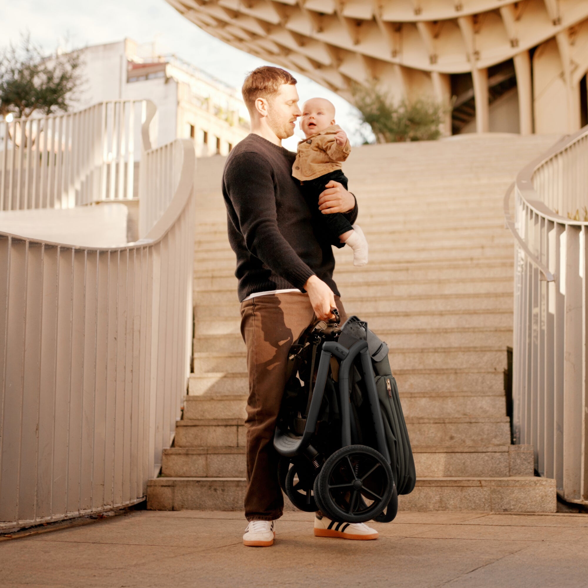 Silver Cross Breez Mid-Size Compact Stroller