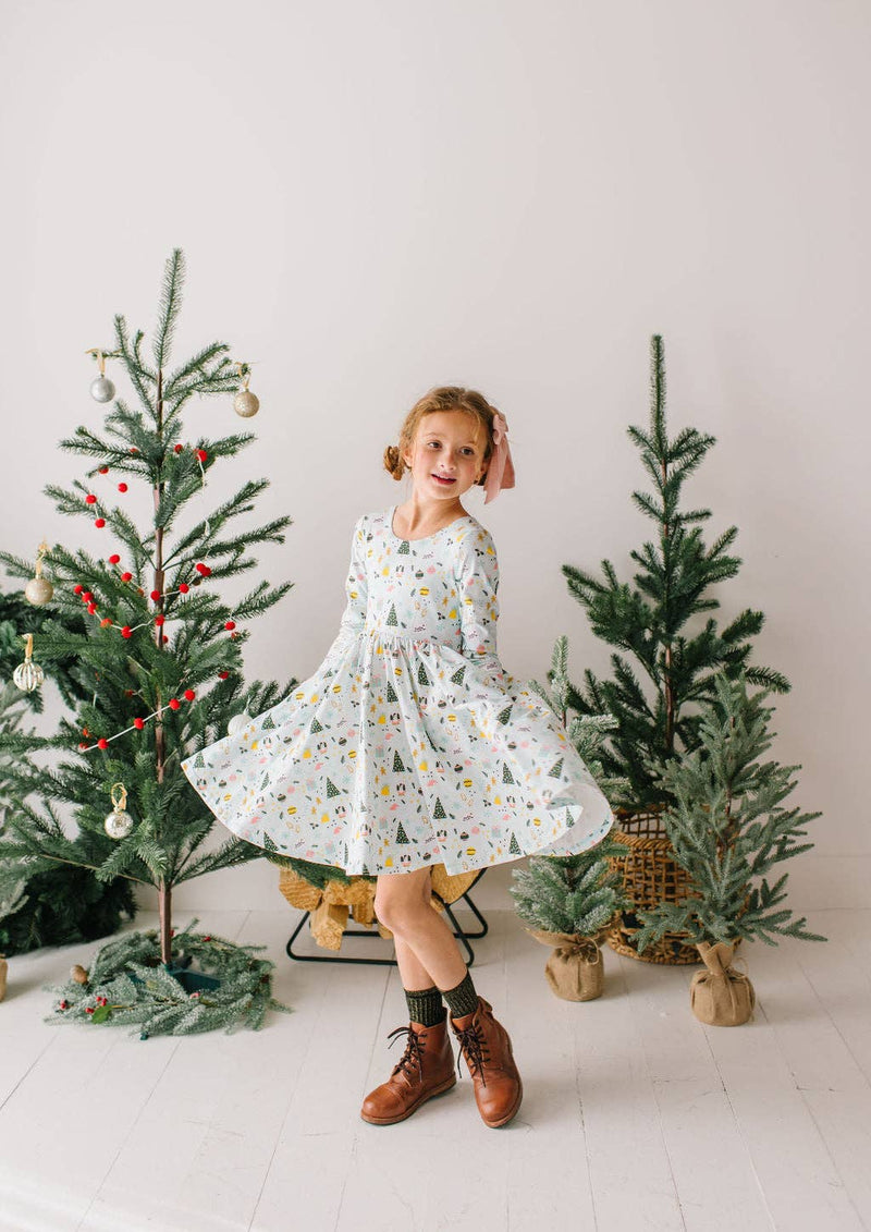 Gwendolyn Dress in Festive Scenes