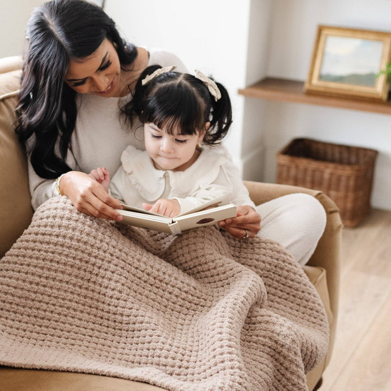 WAFFLE KNIT RECEIVING BLANKETS: Wheat