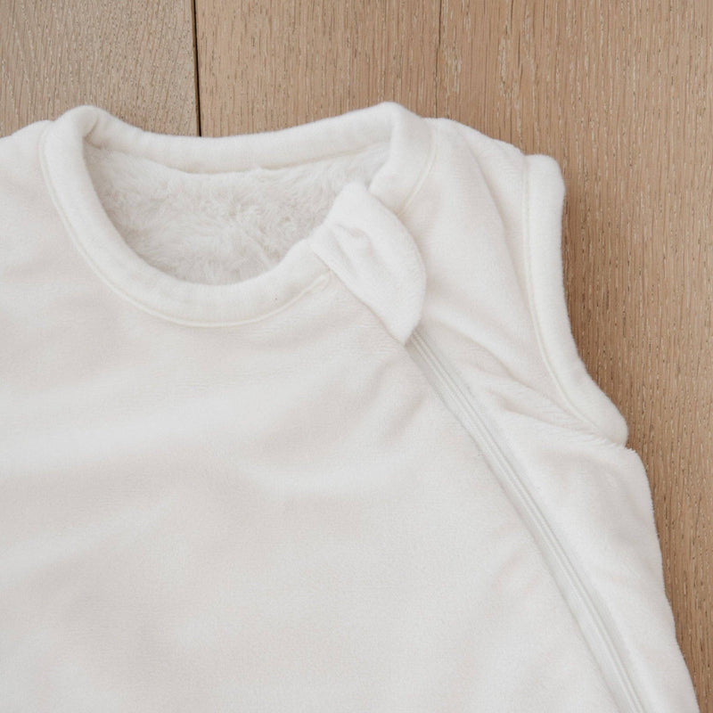 WEARABLE BLANKETS: Feather / Medium Minky