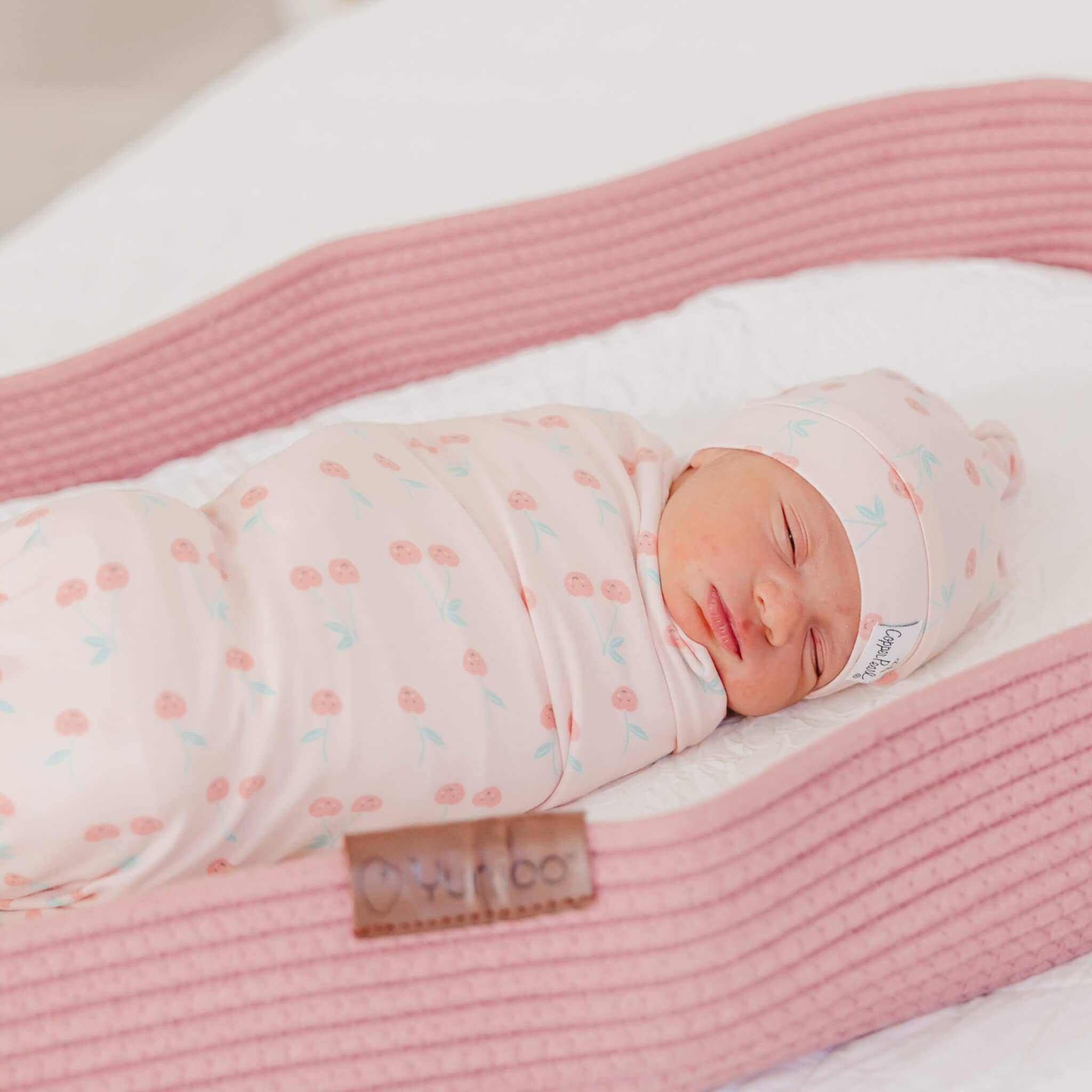 Knit Swaddle Blanket - Cheery