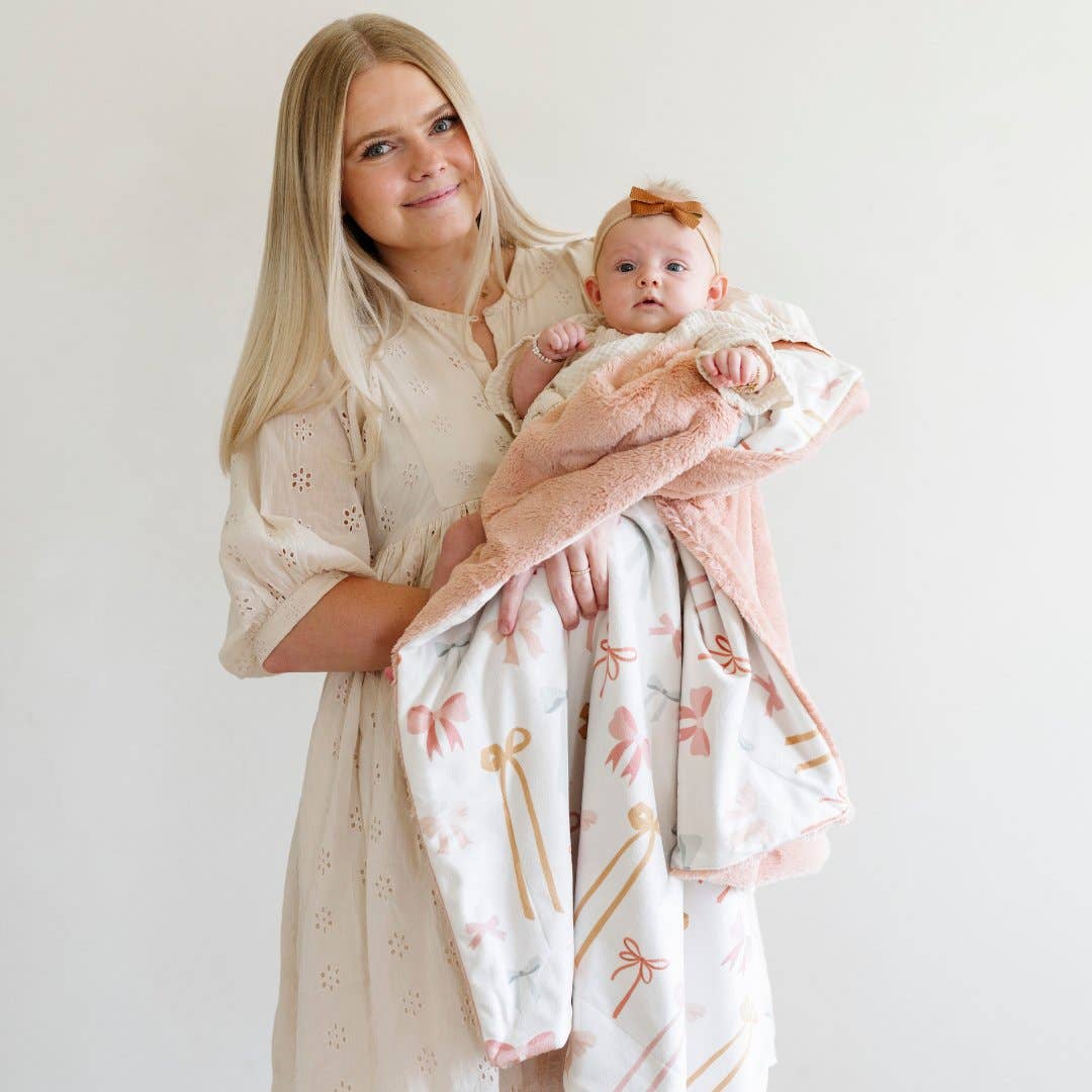 MINKY/LUSH RECEIVING BLANKETS: Bows
