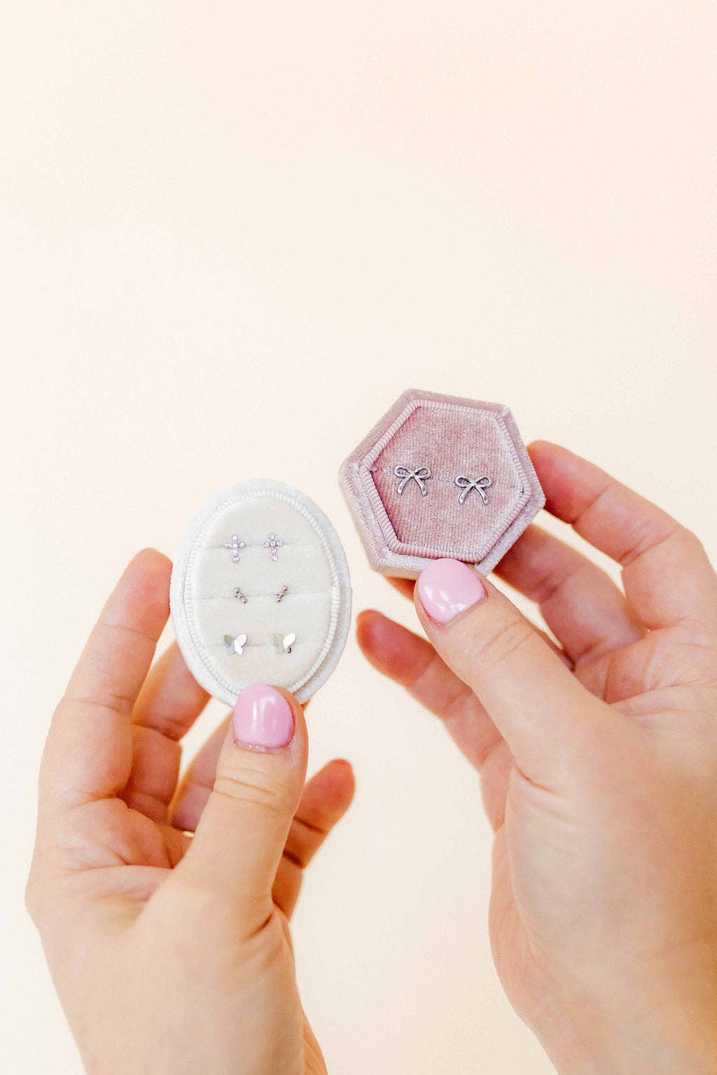 Screwback Stud Earrings - Sadie Bow Silver