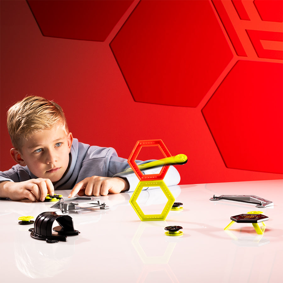 Fat Brain Toys Magshuto Stunt Park