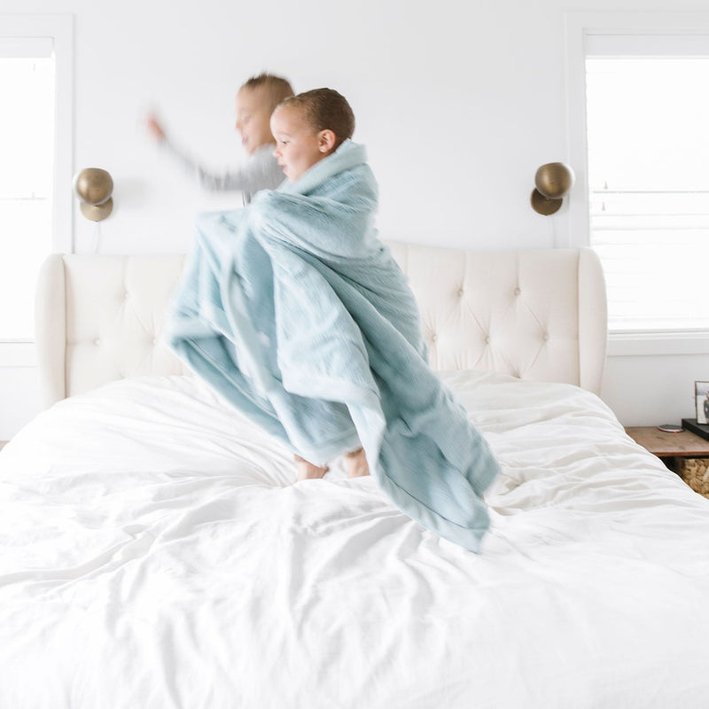 Saranoni Toddler Lush Blanket | Dew