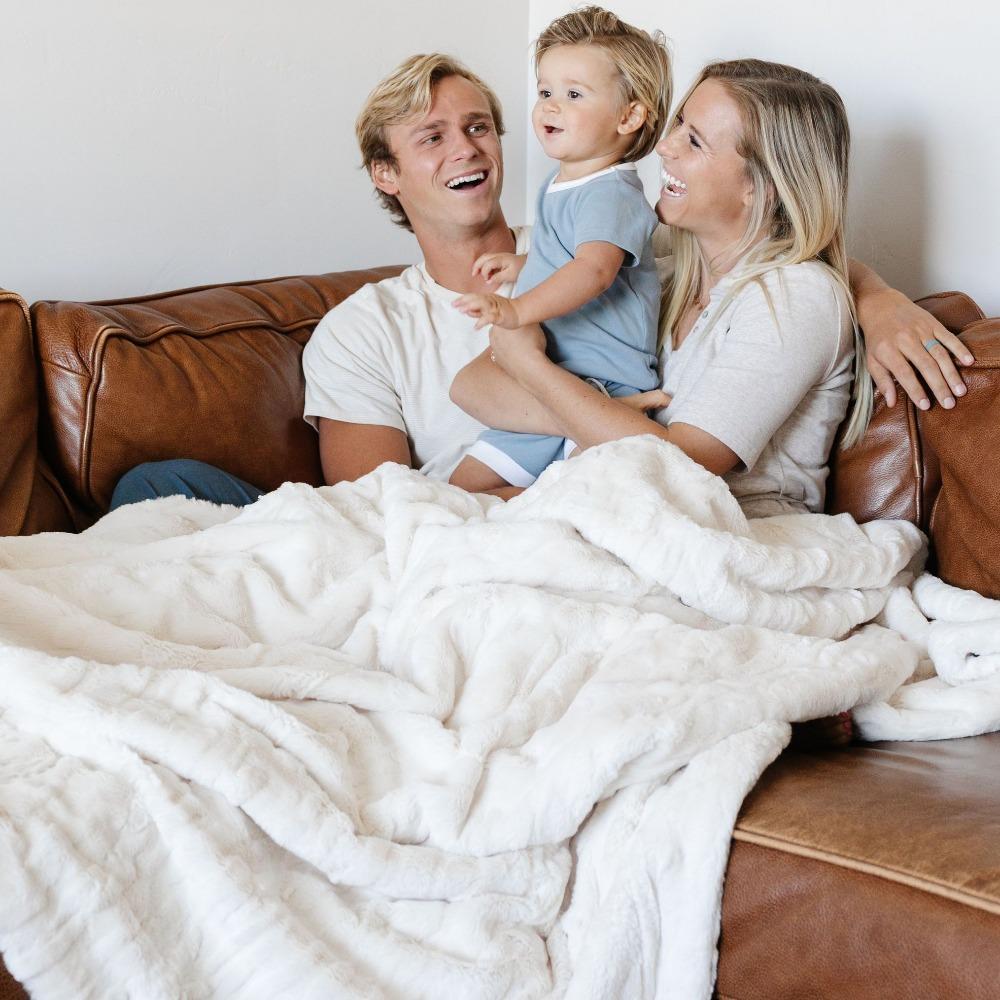 Saranoni Extra Large Throw Blanket | Ivory