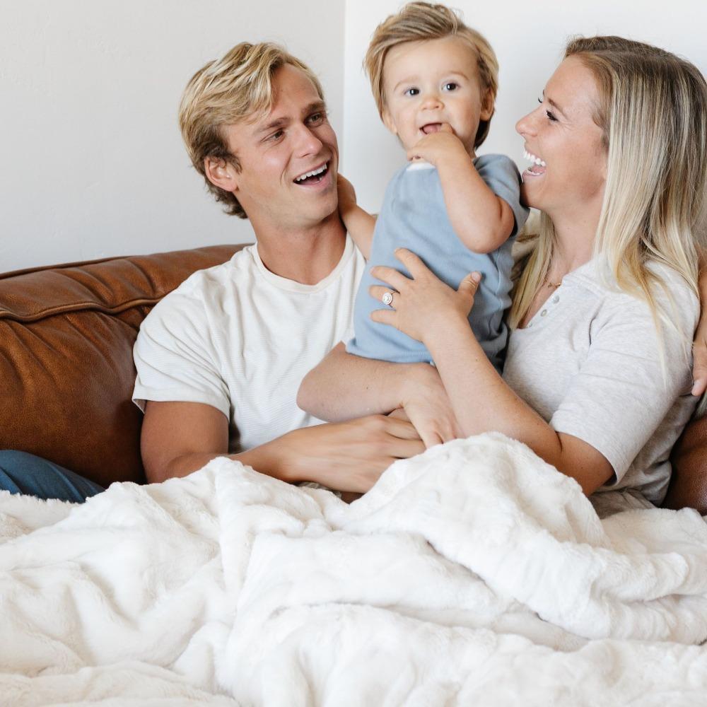 Saranoni Extra Large Throw Blanket | Ivory