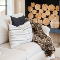 Saranoni Faux Fur Throw Blanket | Classic Leopard