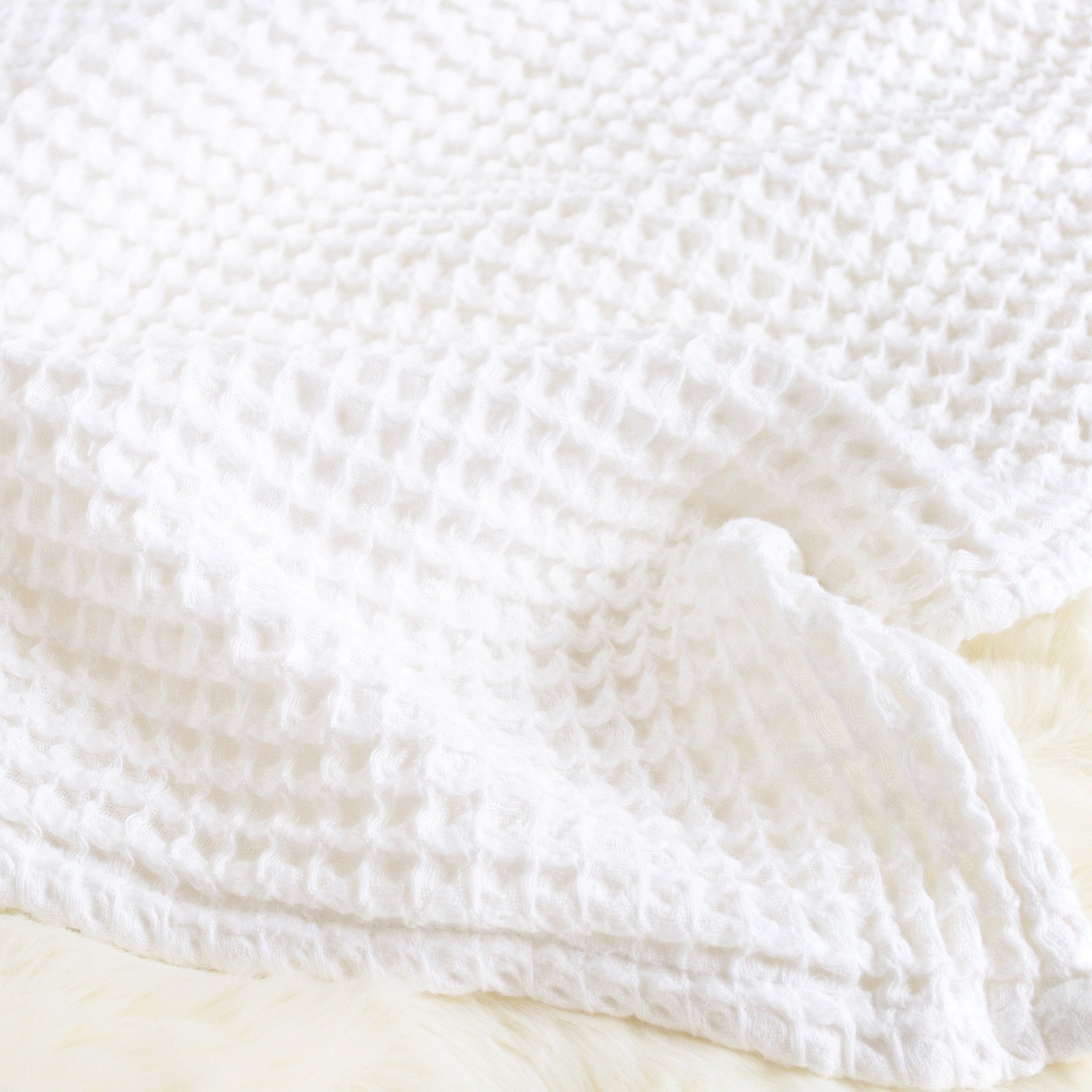 Sugar + Maple Honeycomb Blanket | White